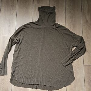 KIT AND ACE Burrow Turtleneck Pullover size XL